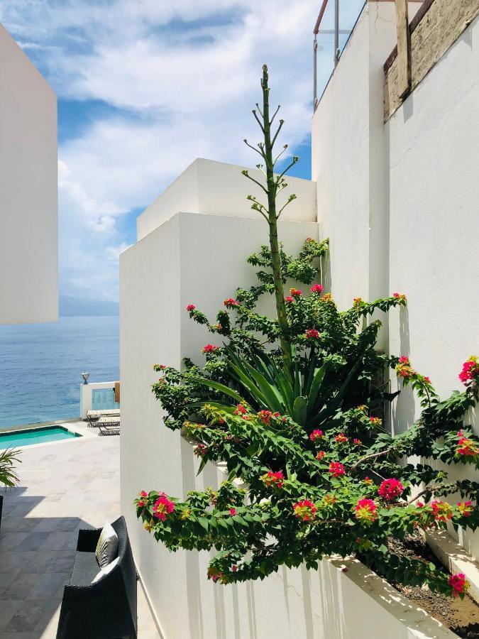 Fogo Boutique Hotel